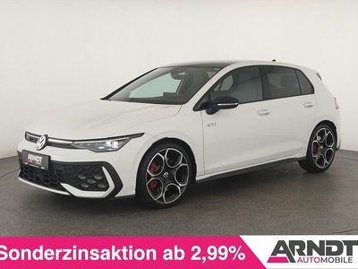 Pure white Gebraucht 2025 VW Golf VIII GTI Limousine | 38.284 € (Fairer Preis)