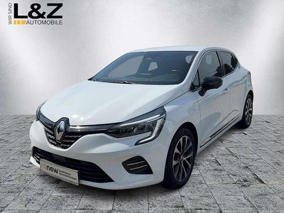 Weiß Gebraucht 2022 Renault Clio V Techno Limousine | 15.980 € (Fairer Preis)