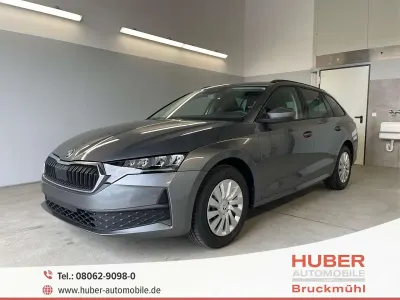 Nowe Skoda Octavia Essence 150 KM (110 kW) 2025 Szary Kombi