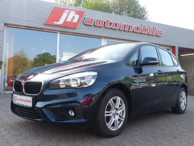 Używany BMW 218 150 KM (110 kW) 2015 Niebieski Minivan