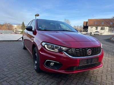 Rot Gebraucht 2019 Fiat Tipo S Kombi | 9.500 € (Guter Preis)