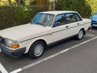 Gebraucht Volvo 244 113 PS (83 kW) 1989 Weiß Limousine