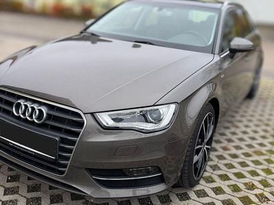 Gebraucht Audi A3 Ambition 150 PS (110 kW) 2015 Grau Limousine