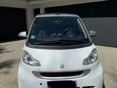 Używany Smart ForTwo Cabrio 84 KM (61 kW) 2012 Biały Kabriolet