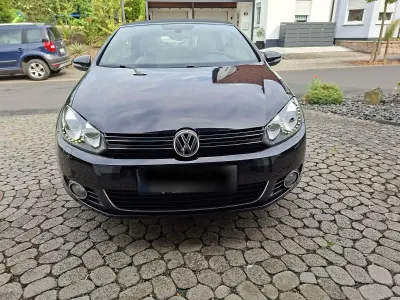 Gebraucht VW Golf Cabriolet 105 PS (77 kW) 2012 Schwarz Cabrio