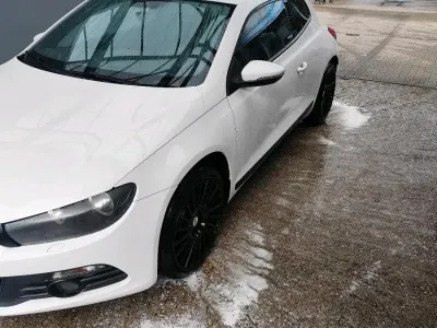 Gebraucht VW Scirocco 200 PS (147 kW) 2009 Weiß Coupé