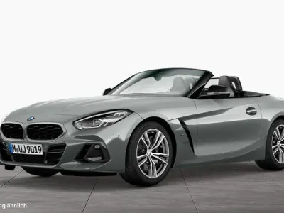 Gebraucht BMW Z4 197 PS (144 kW) 2025 Grau Cabrio