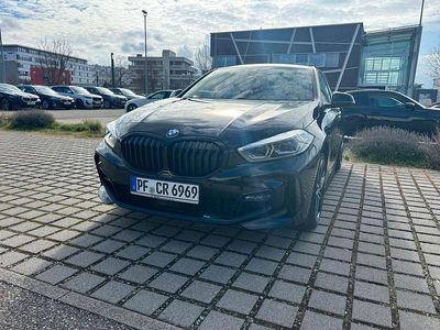 Gebraucht BMW 118 M Sport 140 PS (102 kW) 2021 Schwarz Kleinwagen