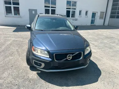 Gebraucht Volvo XC70 175 PS (128 kW) 2010 Andere farben Kombi