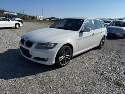 Gebraucht BMW 320 184 PS (135 kW) 2010 Weiß Kombi