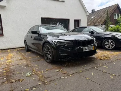 Gebraucht BMW 320 Sport Line 190 PS (139 kW) 2022 Schwarz Limousine