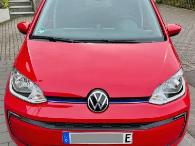 Gebraucht VW e-up! Style 61 kW (83 PS) 2022 Rot Kleinwagen