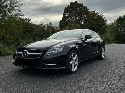 Gebraucht Mercedes CLS350 Shooting Brake 320 PS (235 kW) 2013 Schwarz Kombi