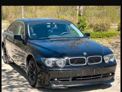 BMW 730