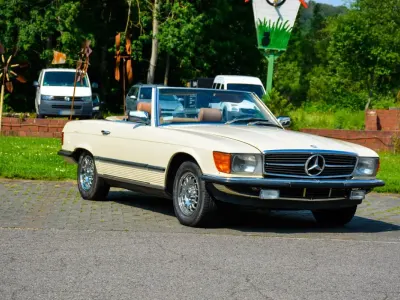 Gebraucht Mercedes SL380 155 PS (114 kW) 1983 Beige Cabrio