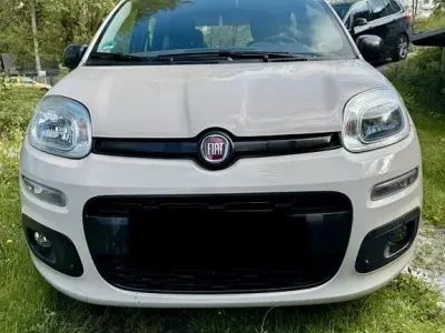 Używany Fiat Panda Easy 69 KM (50 kW) 2017 Beżowy Hatchback