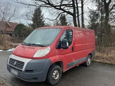 Gebraucht Fiat Ducato 115 PS (84 kW) 2011 Rot Van