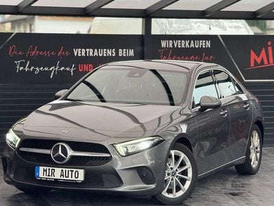 Grau Gebraucht 2019 Mercedes A200 Limousine | 24.900 €