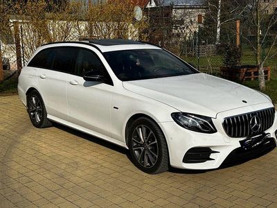 Second-hand Mercedes E300 AMG line 306 CP (225 kW) 2020 Alb Berlinǎ