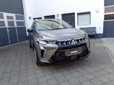 Neu Mitsubishi ASX Diamant Edition 141 PS (103 kW) 2026 Grau SUV