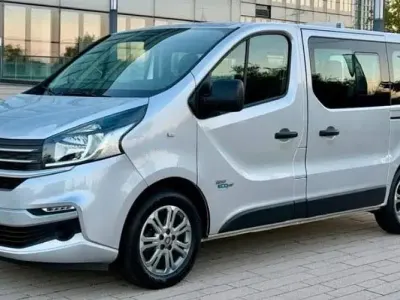 Gebraucht Fiat Talento 125 PS (91 kW) 2016 Silber Van / Kleinbus