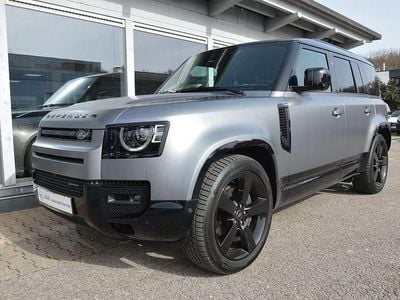 Gebraucht Land Rover Defender SE Dynamic 300 PS (220 kW) 2023 Eiger grey SUV
