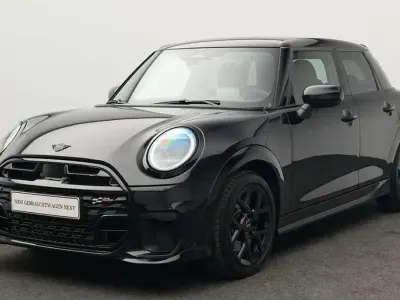 Gebraucht Mini John Cooper Works 156 PS (114 kW) 2025 Schwarz Kleinwagen