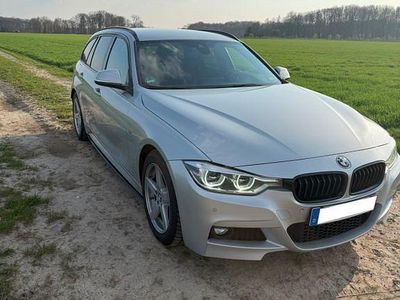 Gebraucht BMW 330 M Sport 258 PS (189 kW) 2018 Silber Kombi