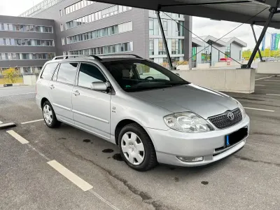 Gebraucht Toyota Corolla 97 PS (71 kW) 2004 Silber Kombi