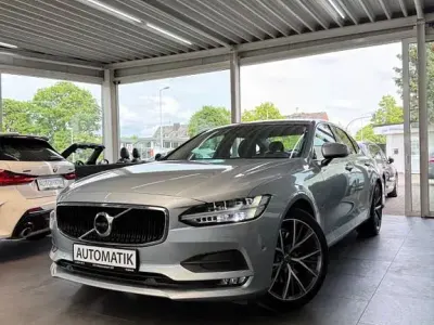 Gebraucht Volvo S90 Momentum 254 PS (186 kW) 2017 Silber Limousine
