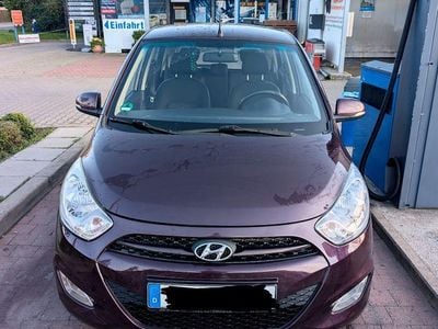 Gebraucht Hyundai i10 Classic 69 PS (50 kW) 2012 Violet Kleinwagen