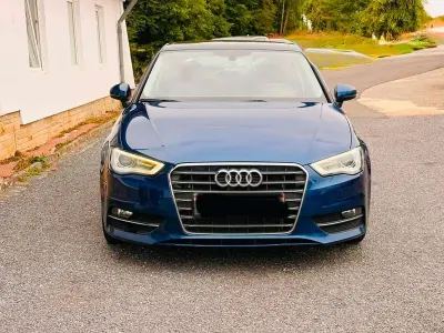 Gebraucht Audi A3 Ambiente 179 PS (131 kW) 2013 Blau Limousine