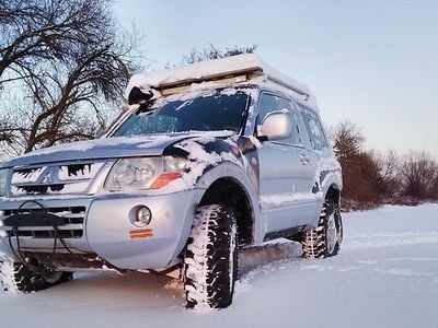 Gebraucht Mitsubishi Pajero 220 PS (161 kW) 2004 Silber SUV