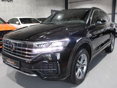 Gebraucht VW Touareg R-line 340 PS (250 kW) 2023 Schwarz SUV