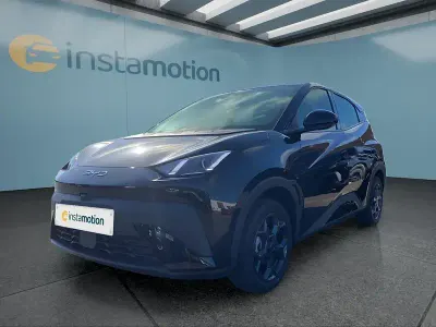 Nouă BYD Dolphin Surf 150 kW (204 CP) 2025 Negru Hatchback