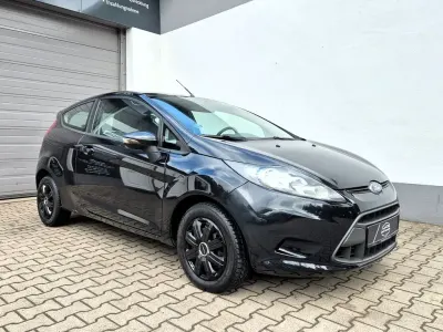 Gebraucht Ford Fiesta Trend 90 PS (66 kW) 2008 Schwarz Kleinwagen