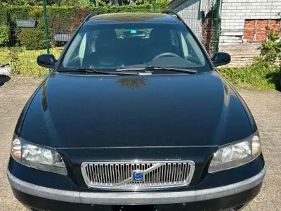 Usata Volvo V70 Comfort 163 CV (119 kW) 2001 Nero Station wagon