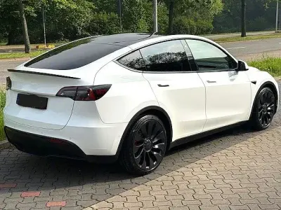 Usata Tesla Model Y Performance 392 kW (534 CV) 2022 Bianco SUV