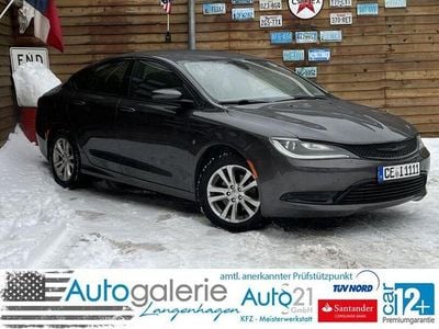 Gebraucht Chrysler 200 184 PS (135 kW) 2015 Grau Limousine