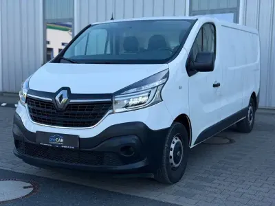 Gebraucht Renault Trafic 145 PS (106 kW) 2020 Weiß Van / Kleinbus