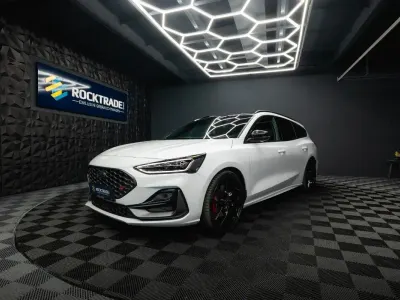 Gebraucht Ford Focus Performance Edition 280 PS (205 kW) 2023 Weiß Kombi
