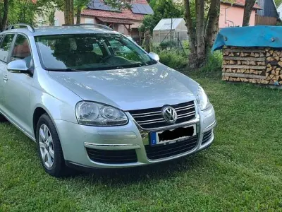 Używany VW Golf V 105 KM (77 kW) 2008 Srebrny Sedan/Limuzyna