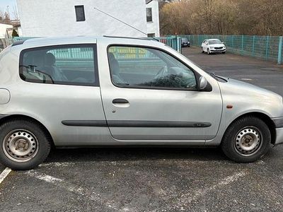 Renault Clio II