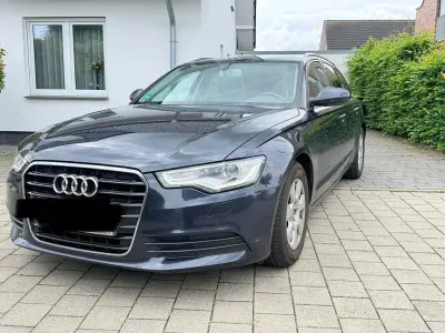 Gebraucht Audi A6 177 PS (130 kW) 2014 Blau Kombi