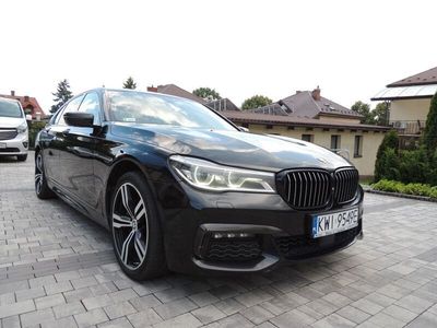 Gebraucht 2016 BMW 740 Limousine | 25.707 €