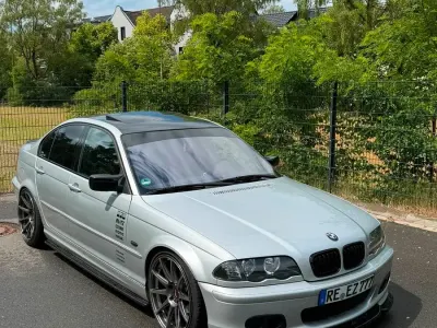 Gebraucht BMW 323 M Sport 170 PS (125 kW) 2000 Silber Limousine