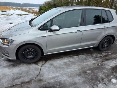 Grau Gebraucht 2015 VW Golf Sportsvan LOUNGE Van / Kleinbus | 15.390 € (Etwas zu teuer)