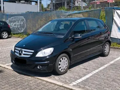 Gebraucht Mercedes B150 95 PS (69 kW) 2008 Schwarz Van / Kleinbus