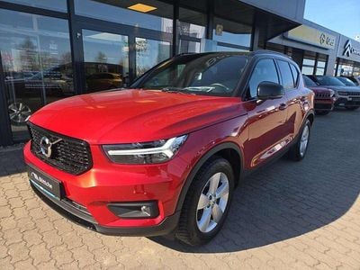 Gebraucht Volvo XC40 R-Design 190 PS (139 kW) 2019 Fusion red / metallic SUV