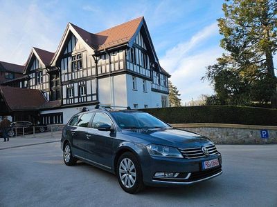 Usata VW Passat 122 CV (89 kW) 2012 Grigio Monovolume